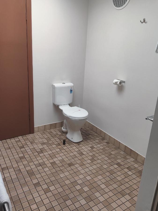 Belvoir Village Motel & Apartments Wodonga Bagian luar foto