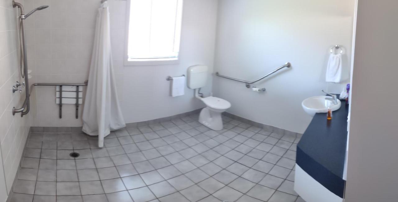 Belvoir Village Motel & Apartments Wodonga Bagian luar foto