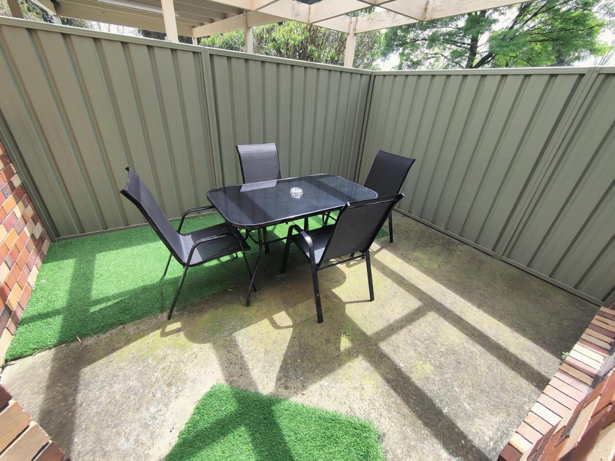 Belvoir Village Motel & Apartments Wodonga Bagian luar foto