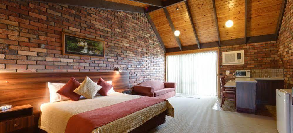 Belvoir Village Motel & Apartments Wodonga Bagian luar foto